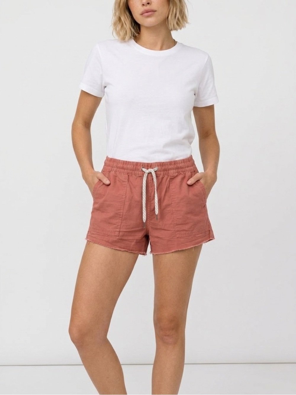 VUORI Casual Women's Rust Drawstring Shorts